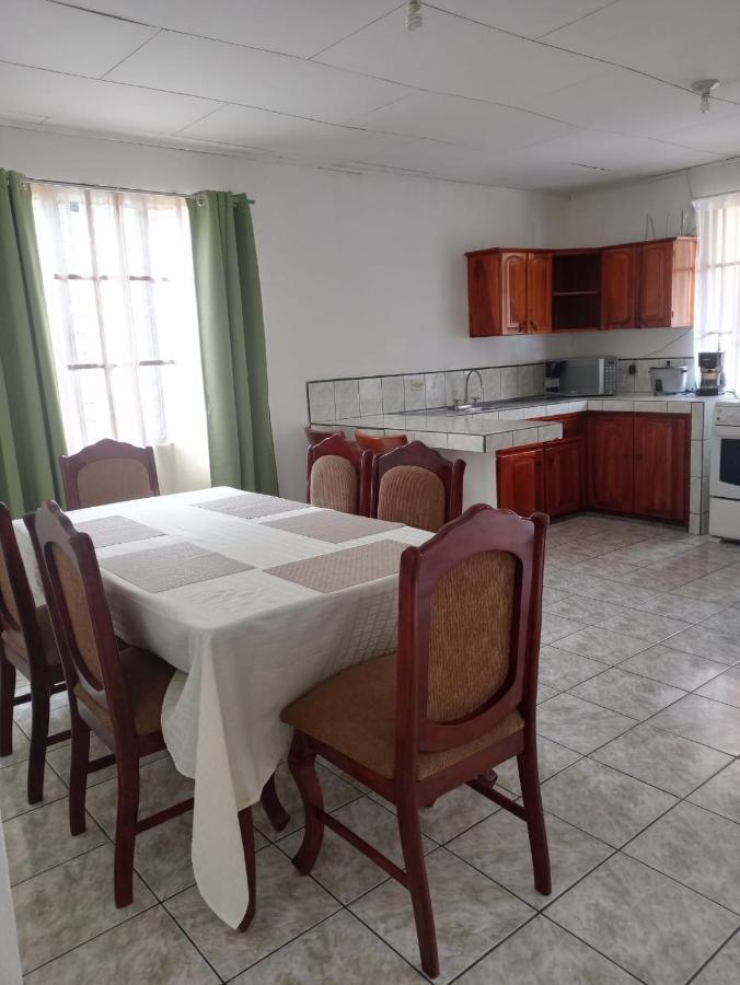 Apartamento Lopez Y Azofeifa Portete Luaran gambar